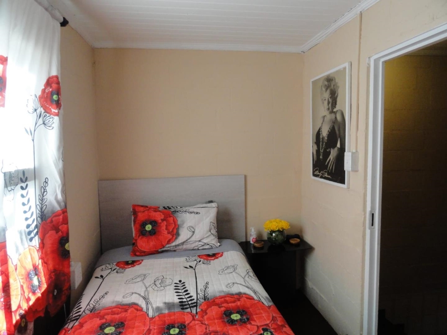 2 Bedroom Property for Sale in Scottsdene Western Cape